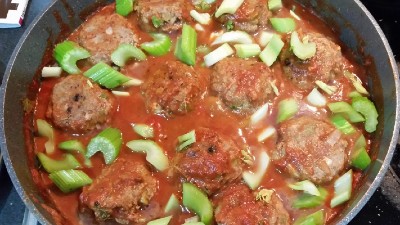 SLOW COOKED CELERY MEATBALLS – PHASE 2